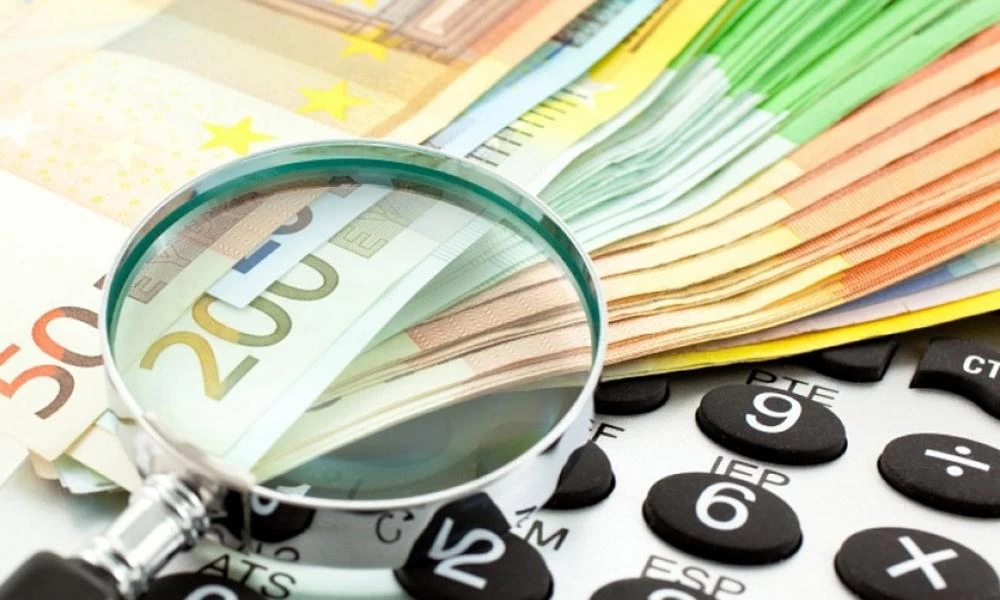 Δεύτερη ευκαιρία σε νοικοκυριά & επιχειρήσεις: Τι προβλέπει ο νέος πτωχευτικός νόμος